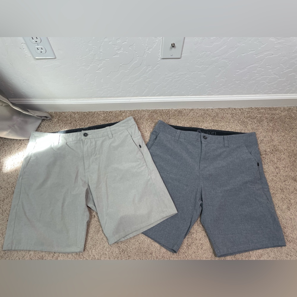 Vuori Aim Shorts 2-Piece Bundle Sz 32